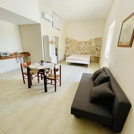 Tenuta Tinelli Sonia Noci Buitenkant foto