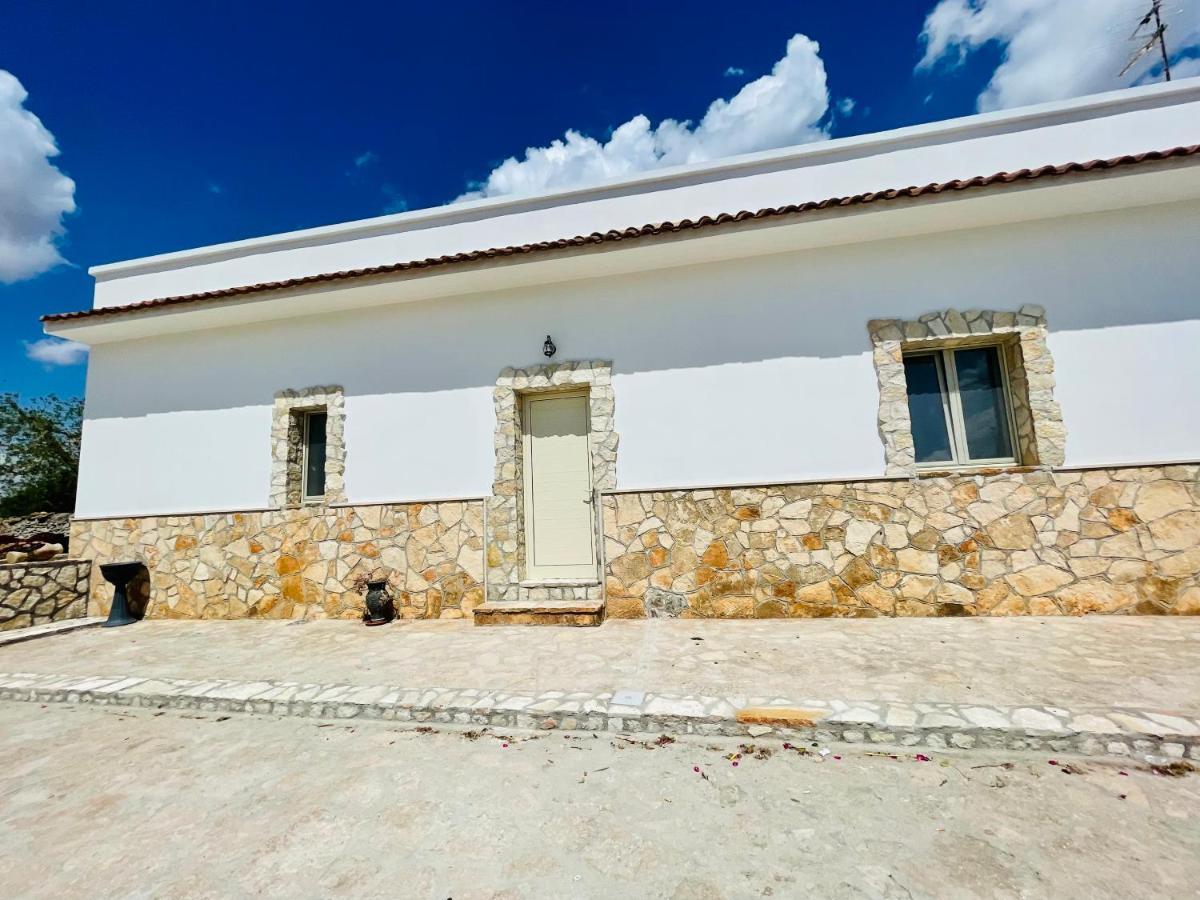 Tenuta Tinelli Sonia Noci Buitenkant foto